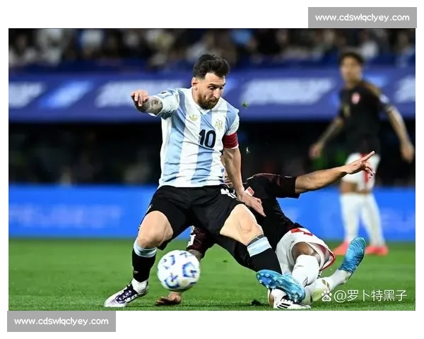 阿根廷与厄瓜多尔激战回顾 梅西领衔球队备战世预赛最终冲刺